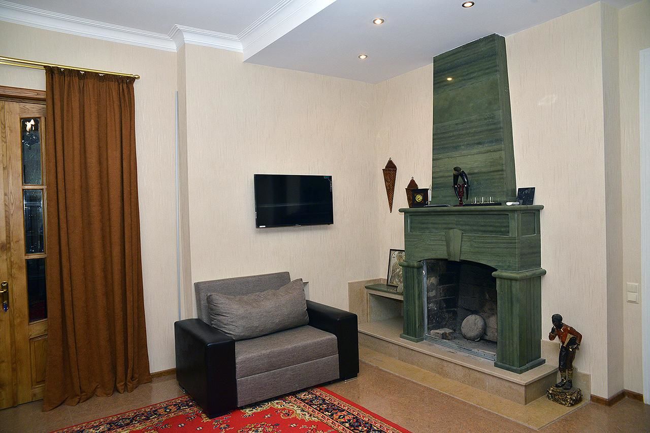 Гостевой дом Center Villa Kutaisi Кутаиси-15